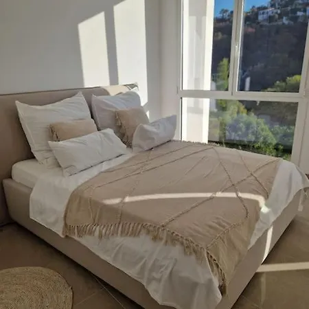 Noahs Paradise Villa *
